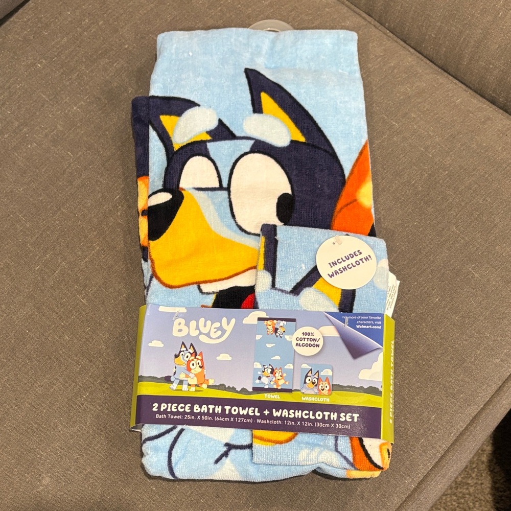 Bluey Bath Towel and Washcloth Set